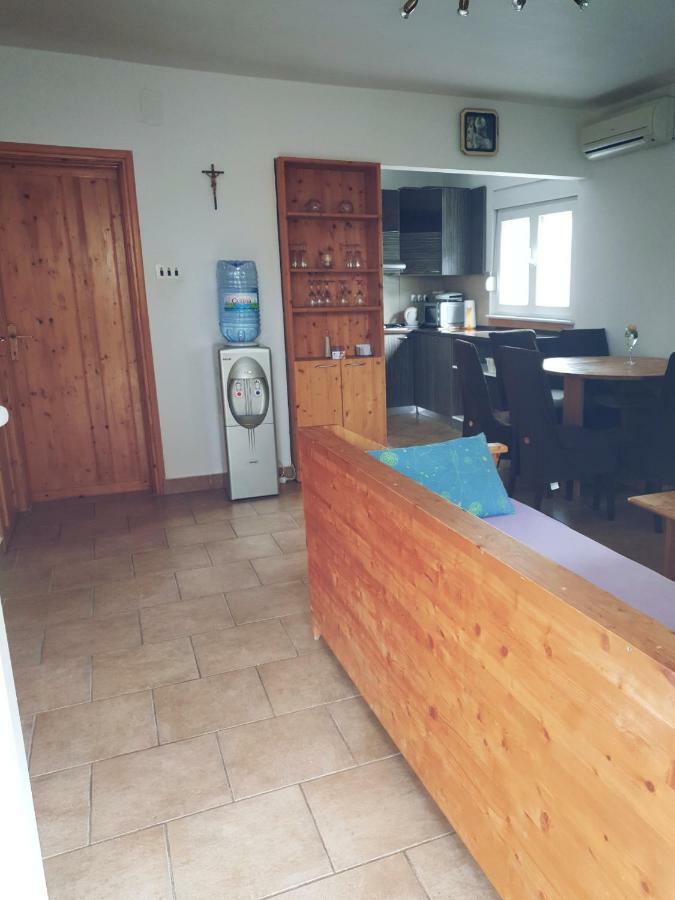 Apartmani Tia Gornji Karin Zewnętrze zdjęcie