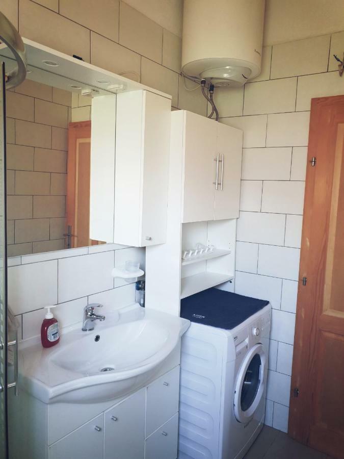 Apartmani Tia Gornji Karin Zewnętrze zdjęcie