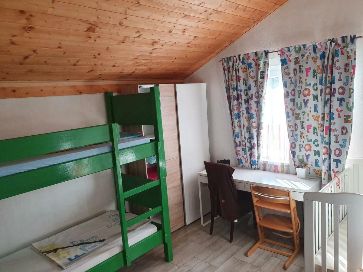 Apartmani Tia Gornji Karin Zewnętrze zdjęcie