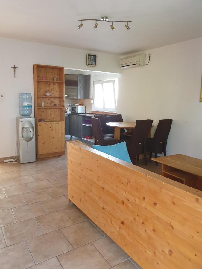 Apartmani Tia Gornji Karin Zewnętrze zdjęcie